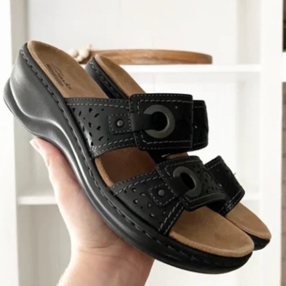 Clark’s Black Leather Slip On Double Strap Comfort Sandals